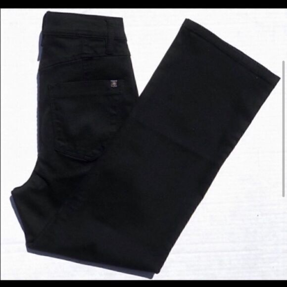 BEBE BLACK CLEAN SUPER HIGH RISE CROP JEAN 27 - Picture 3 of 6